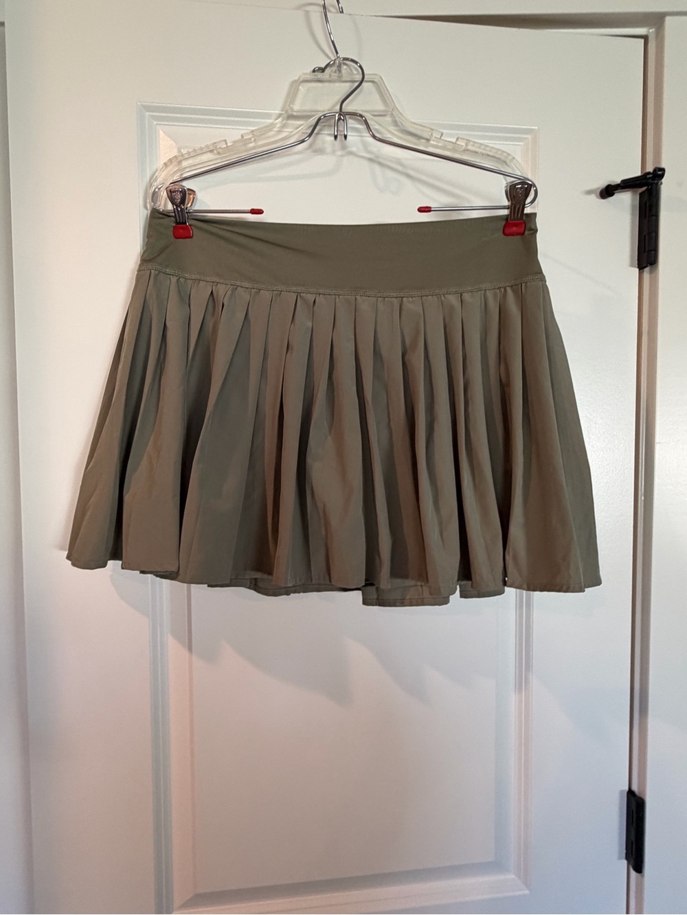 No Boundaries Khaki Pleated Skirt XL